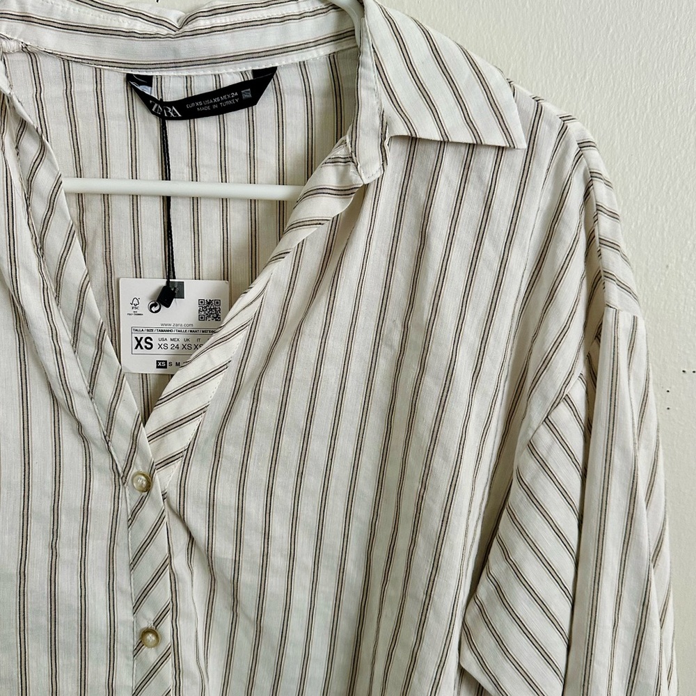 🥂SOLD🥂NWT Linen Blend ZARA Oversized White Striped Button Up Shirt w 3/4 Sleeves - Picture 2 of 7